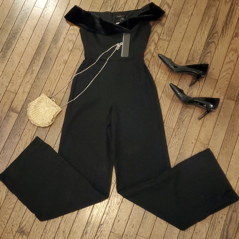 NWT Black Halo Yoli Black Pantsuit Size 0